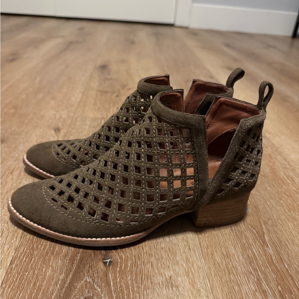 Jeffrey Campbell Booties